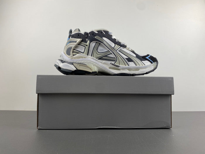 BA*LEN*CIA*GA RUNNER