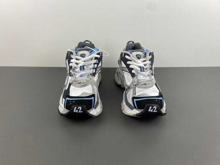 BA*LEN*CIA*GA RUNNER