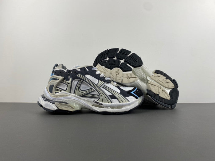 BA*LEN*CIA*GA RUNNER