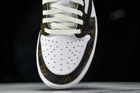 AIR JORDAN 1 LOW X TRAVIS SCOTT X LVs