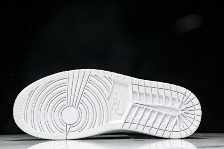 AIR JORDAN 1 LOW X TRAVIS SCOTT X LVs