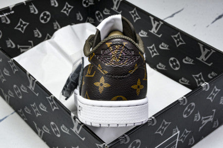 AIR JORDAN 1 LOW X TRAVIS SCOTT X LVs