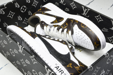 AIR JORDAN 1 LOW X TRAVIS SCOTT X LVs