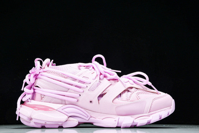 BA*LEN*CIA*GA RUNNER