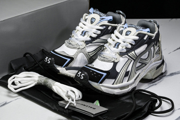 BA*LEN*CIA*GA RUNNER