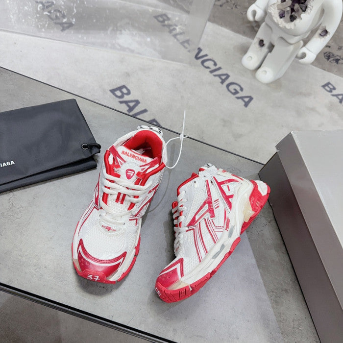 BA*LEN*CIA*GA  TRACK RUNNER